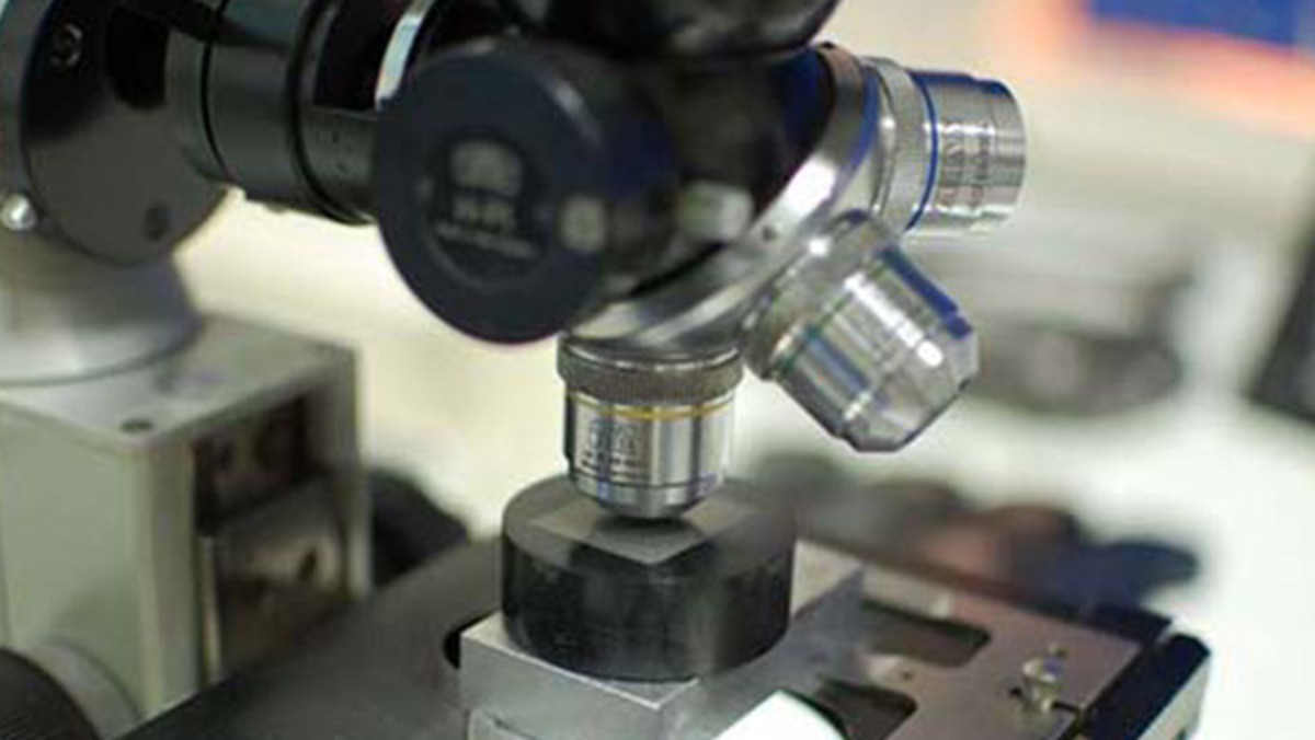 A purpose built Metallurgical laboratory has been installed to carryout detailed microstructure analysis of car and tractor raw castings.